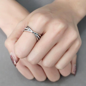 DA239 - High polished (no plating) Stainless Steel Ring with AAA Grade CZ  in Clear