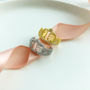 Anillo de Quinceañera Plata .925 con Baño de Oro Amarillo de 14K