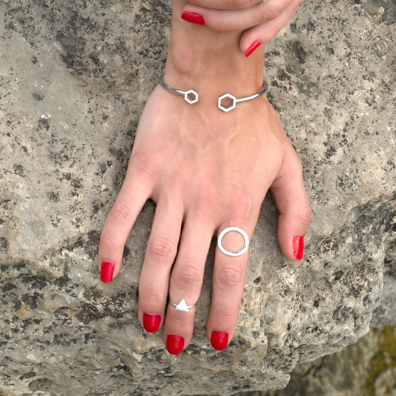 Textured Open Circle Ring - Joyeria Lady