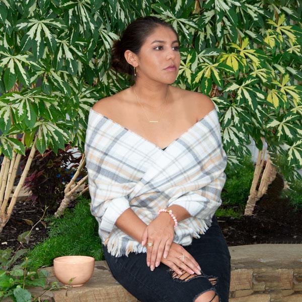 14 Karat Gold Plated Threader Dot End Earring - Joyeria Lady