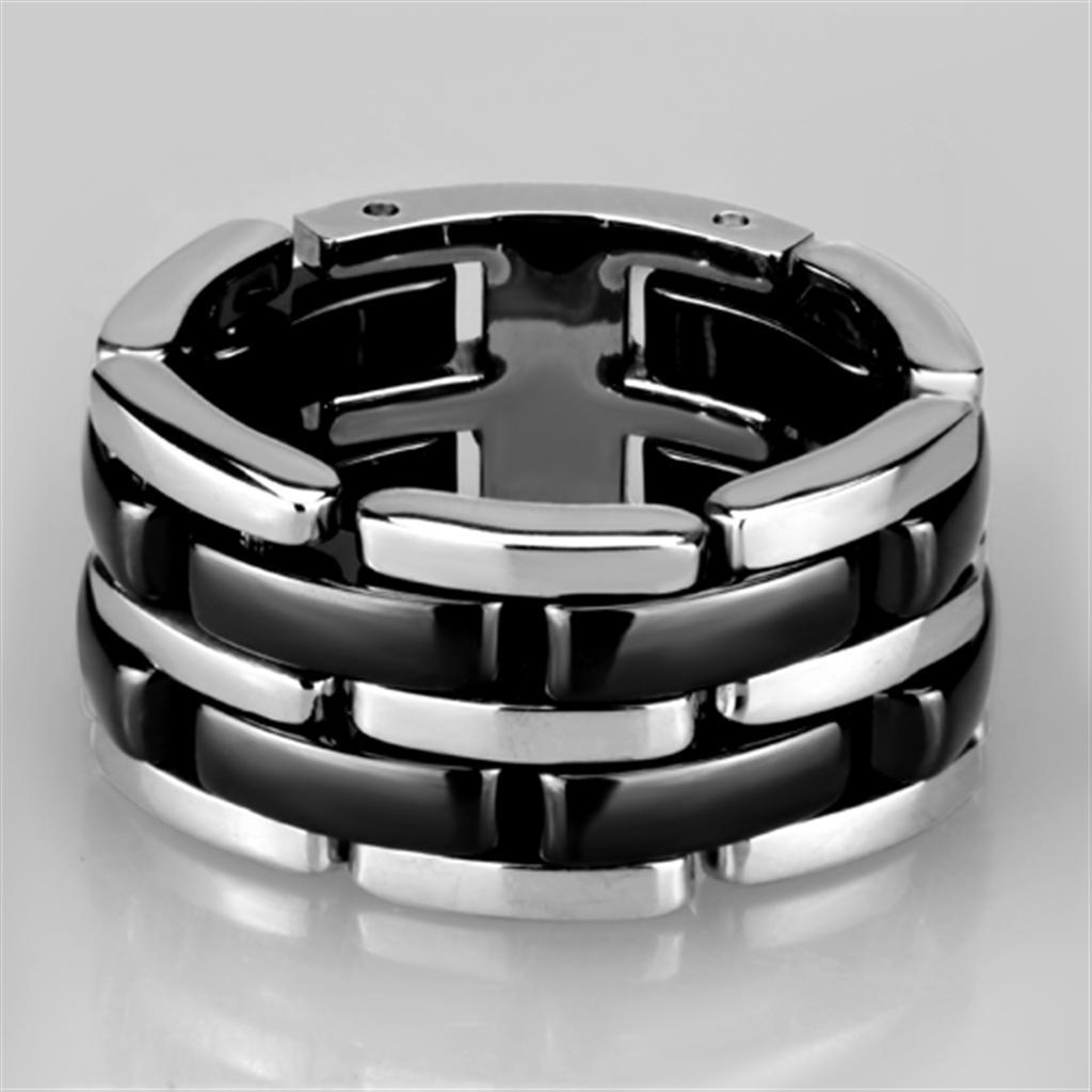 3W974 - High polished (no plating) Stainless Steel Ring with Ceramic  in Jet - Joyeria Lady