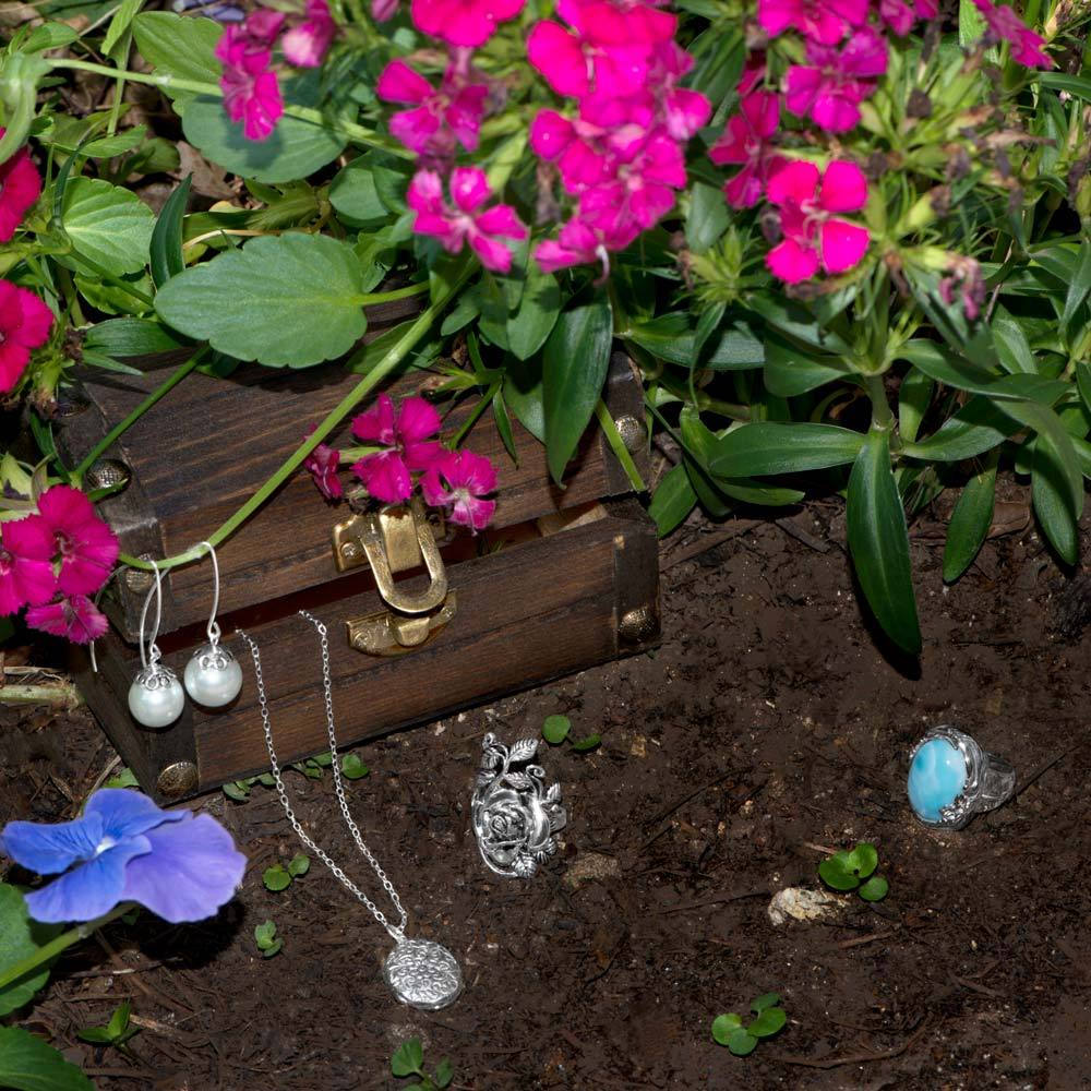 Sterling Silver Glass Pearl Wire Earrings - Joyeria Lady