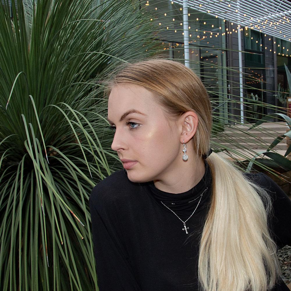 Polished Hammered Disk Rainbow Moonstone French Wire Earrings - Joyeria Lady