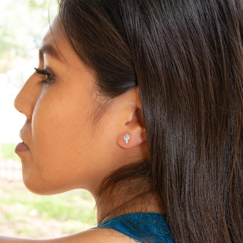 Small Polished Saguaro Cactus Stud Earrings - Joyeria Lady