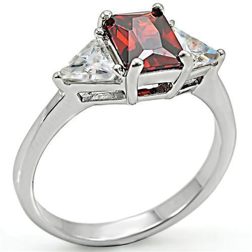 6X069 - High-Polished 925 Sterling Silver Ring with AAA Grade CZ  in Garnet - Joyeria Lady