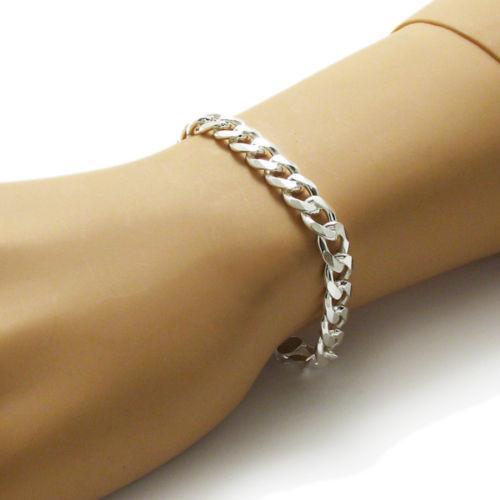 Awesome Sterling Silver Cuban Link Chain Bracelet in 8mm (Gauge 220) width. Available in 8" and 9" Lengths. - Joyeria Lady