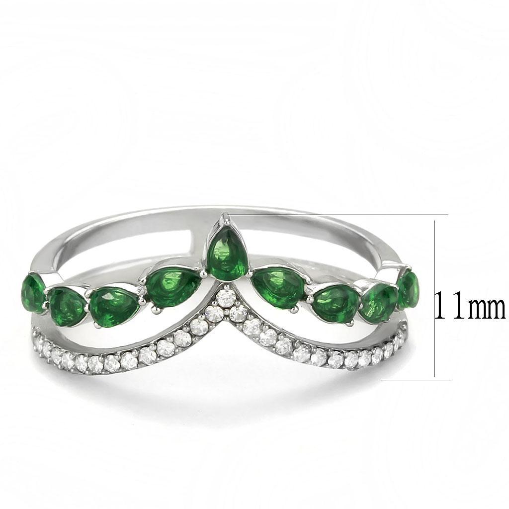 DA347 - High polished (no plating) Stainless Steel Ring with Synthetic Synthetic Glass in Emerald - Joyeria Lady