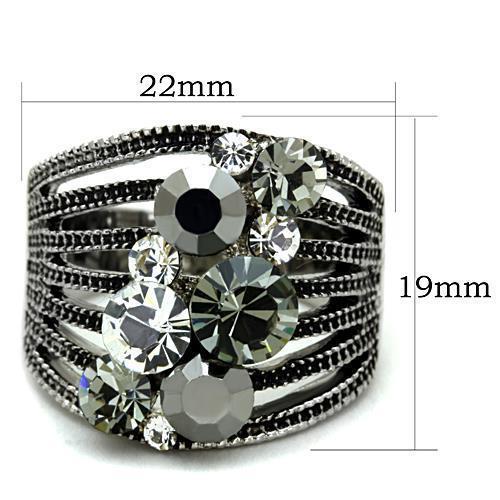 TK1521 - High polished (no plating) Stainless Steel Ring with Top Grade Crystal  in Black Diamond - Joyeria Lady