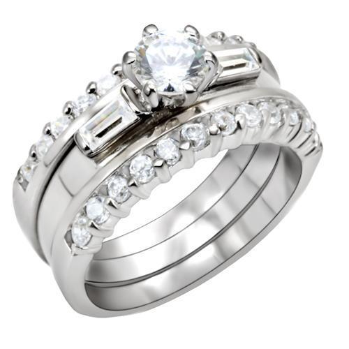LOAS1040 - High-Polished 925 Sterling Silver Ring with AAA Grade CZ  in Clear - Joyeria Lady